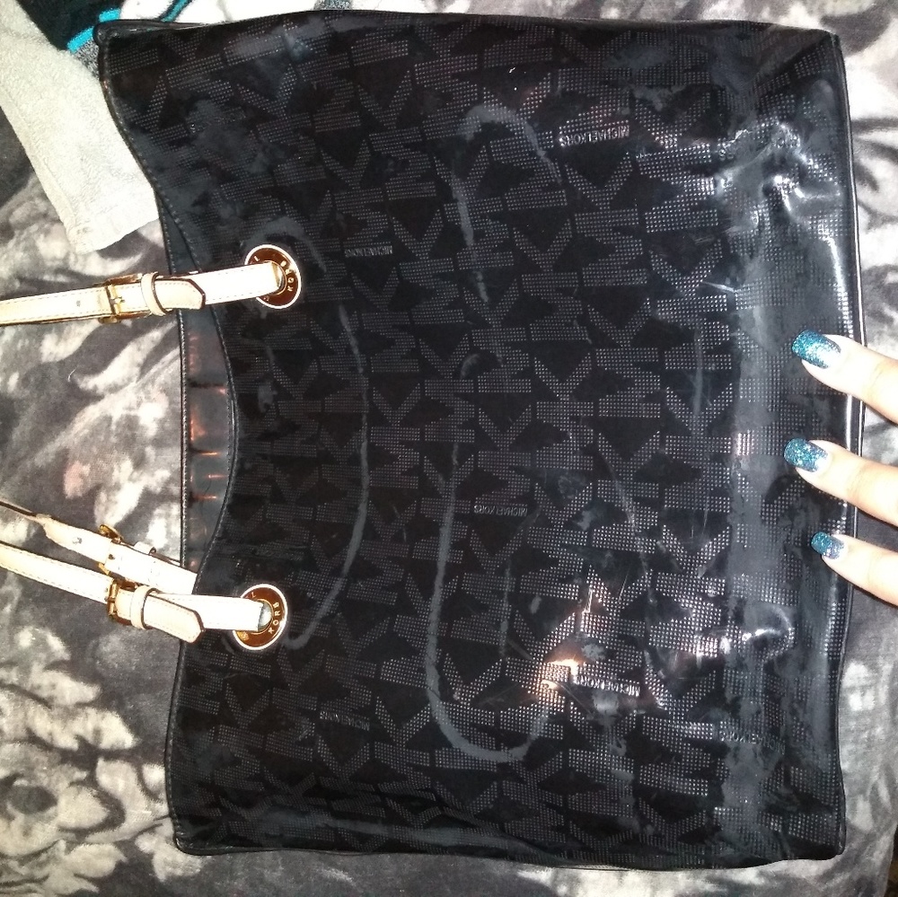 Mk purse